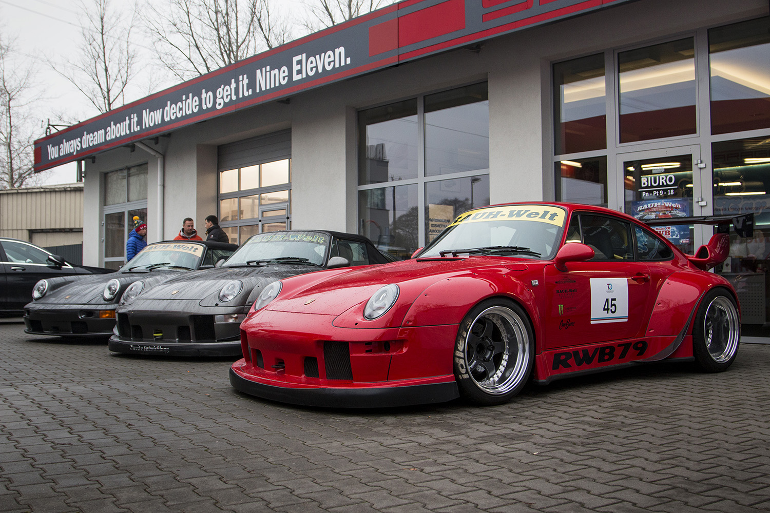 Porsche 911 Garage