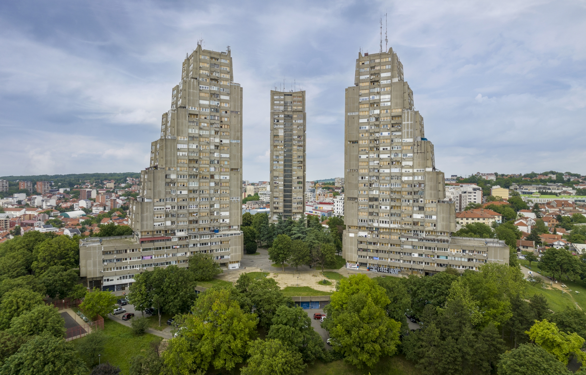 Wschodnia Brama, Nowy Belgrad (Serbia, dawna Jugosławia), proj. Dragoljub Mićović, Vera Ćirković, Milutin Jerotijević, 1973–1976, fot. Paweł Mazur 